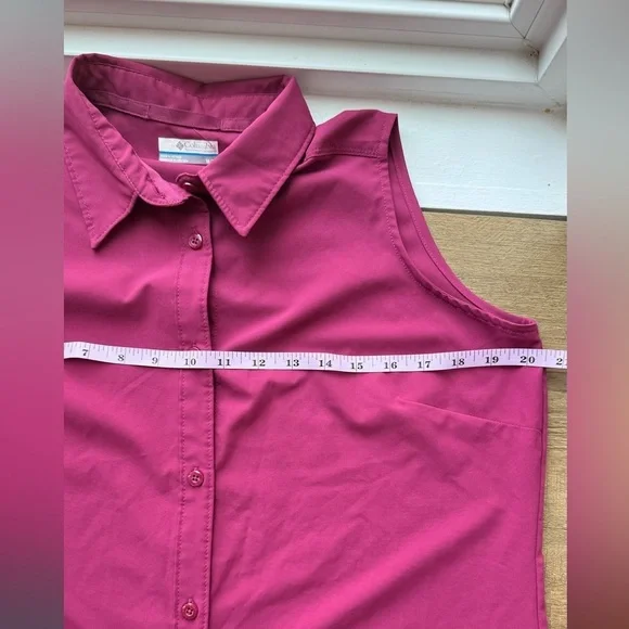 Columbia Women’s Shirt Button Up Sleeveless Hiking Burgundy Size M - Picture 4 of 6